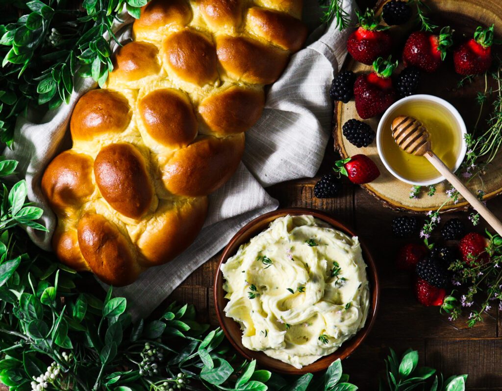 elevenses with honey and brie