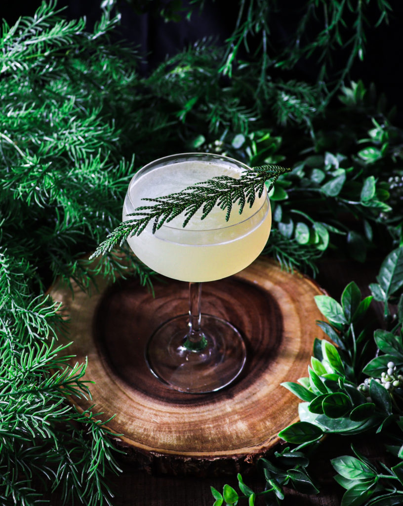 cedar gin cocktail ent draught